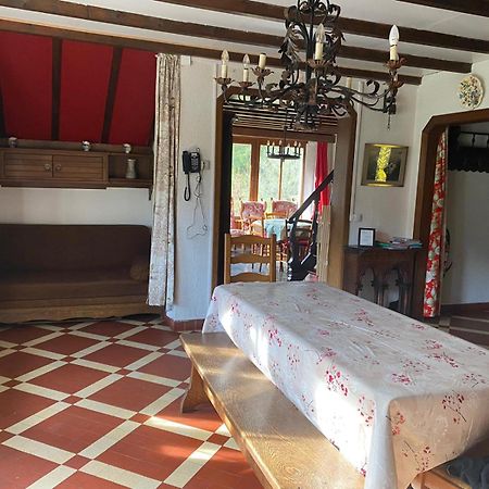 Propriete Bordee D'Etangs, Propice A La Detente Florenville Kültér fotó