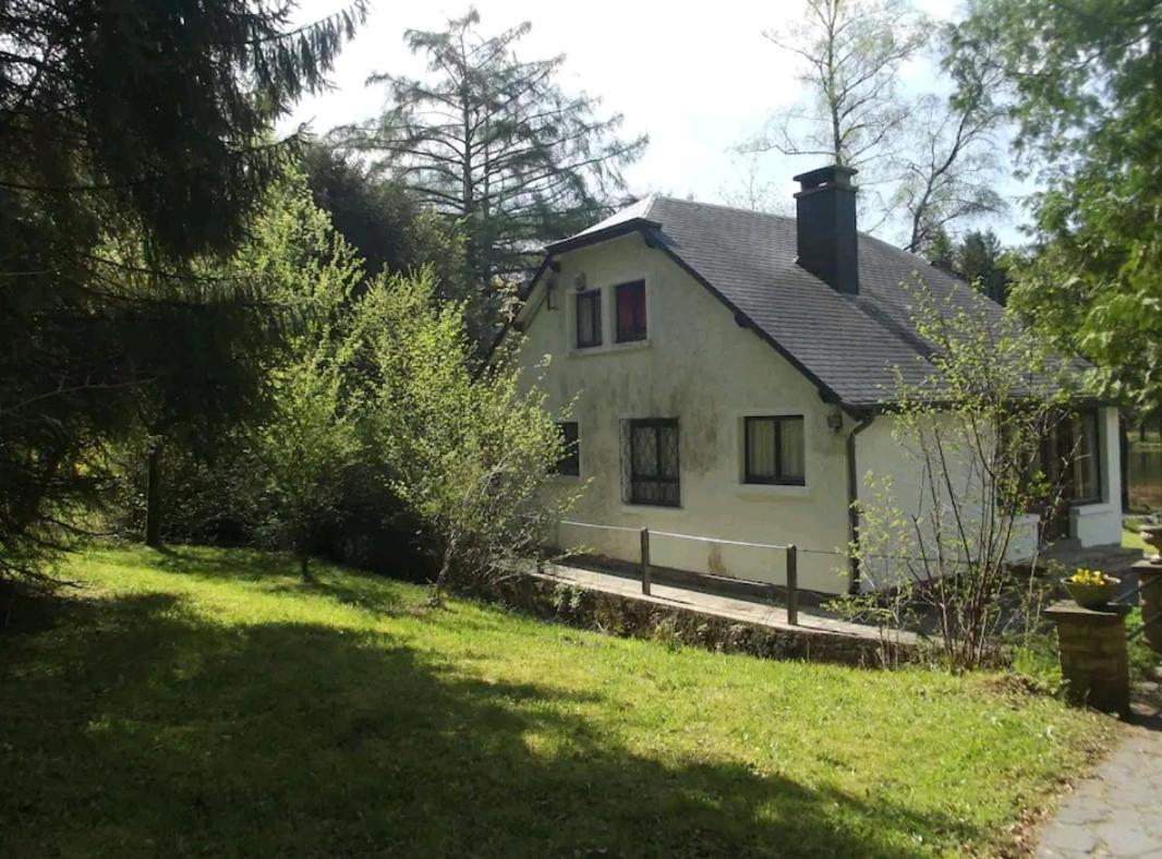Propriete Bordee D'Etangs, Propice A La Detente Florenville Kültér fotó