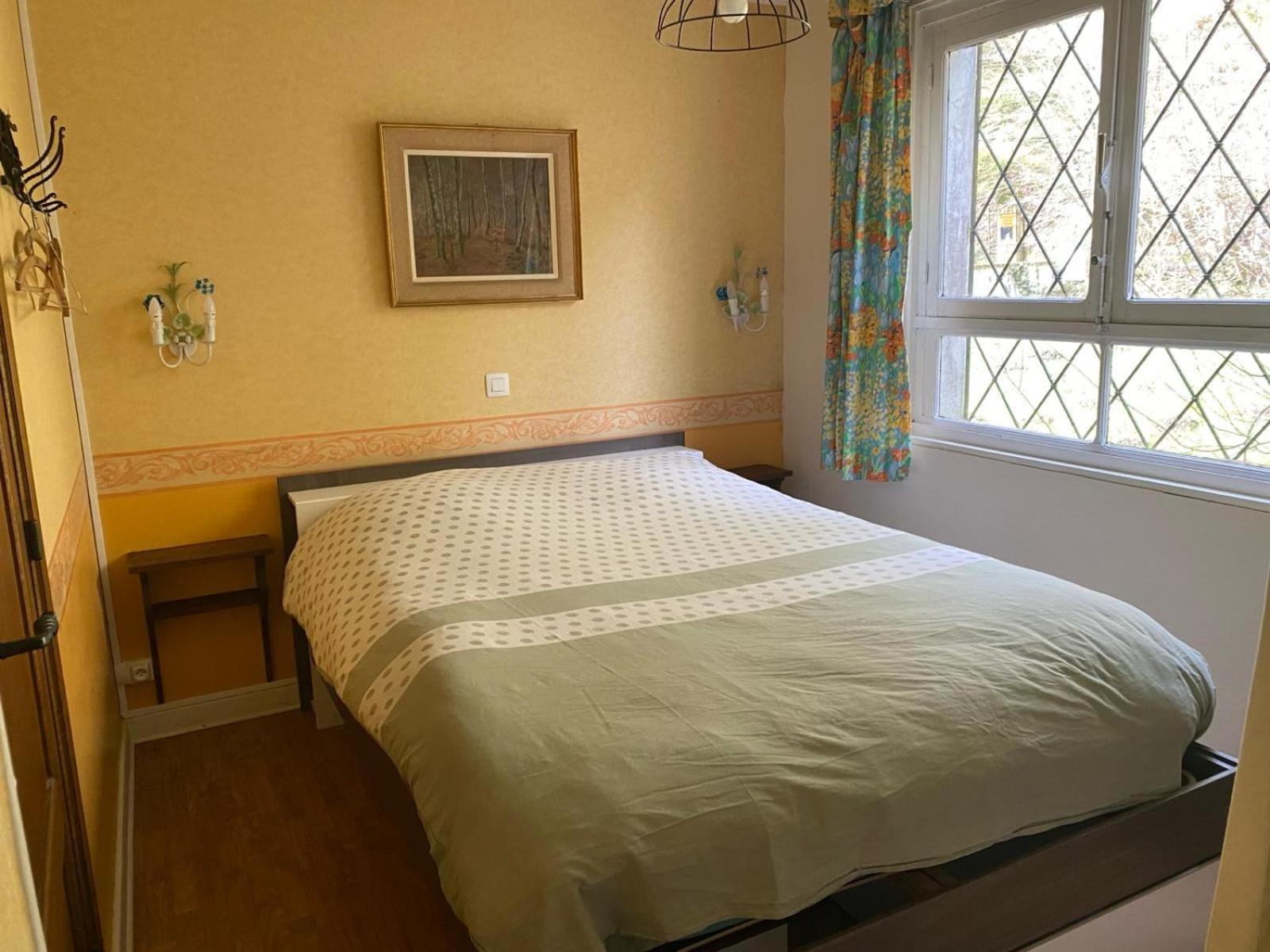 Propriete Bordee D'Etangs, Propice A La Detente Florenville Kültér fotó